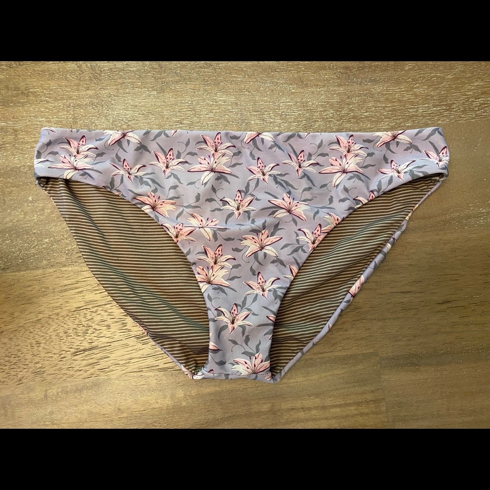 Acacia Hudson bottom - Lily size large